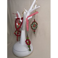 2D Ornamenter i perler og pailletter