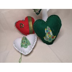 Store filt-hjerter julemotiver